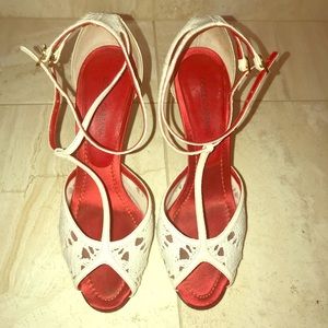 Dolce & Gabbana White Crochet Lace Heels 36 ♥️